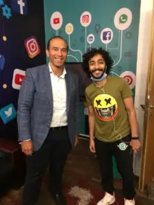 الفنان الدكتور الزميل ابرام